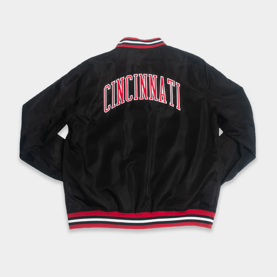 Cincinnati Bearcats 1990s Logo Bomber Jacket - Image 2