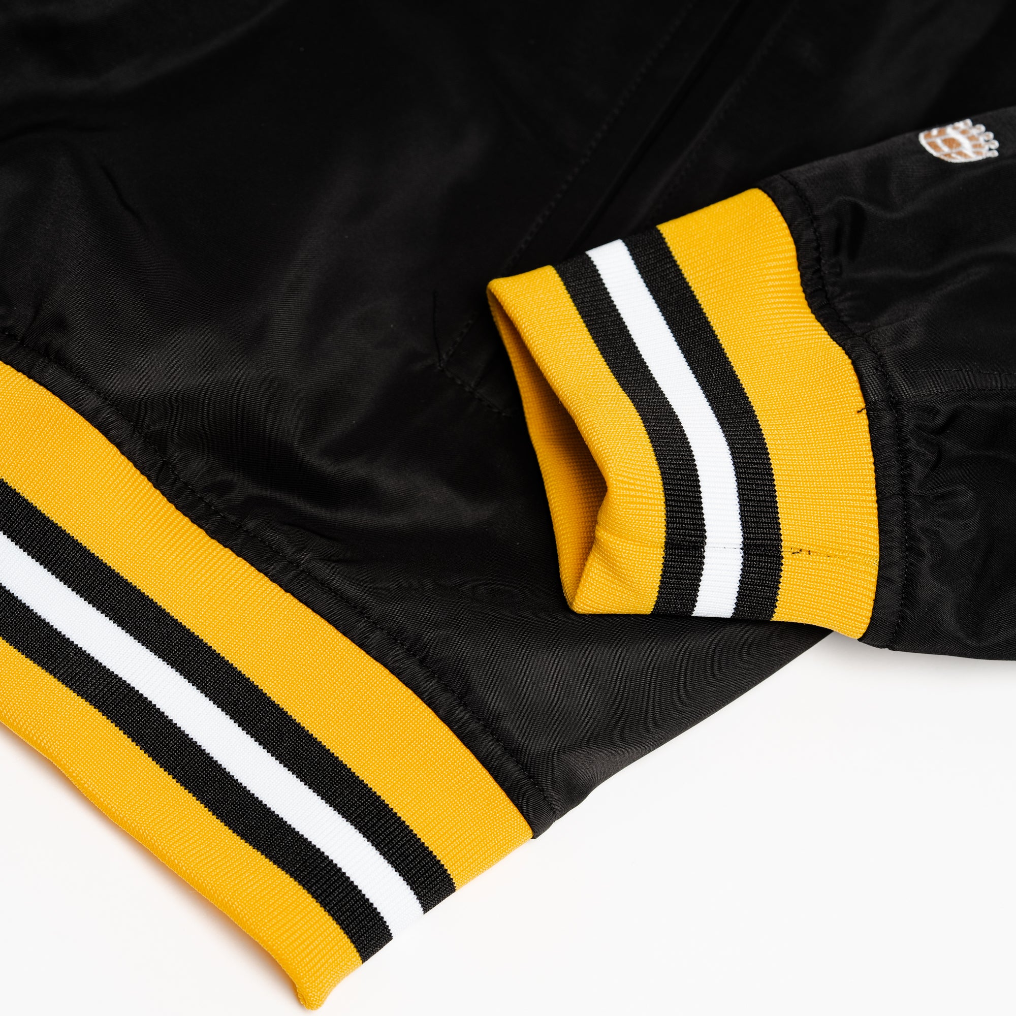 Iowa Hawkeyes Vintage Script Bomber Jacket - Image 6