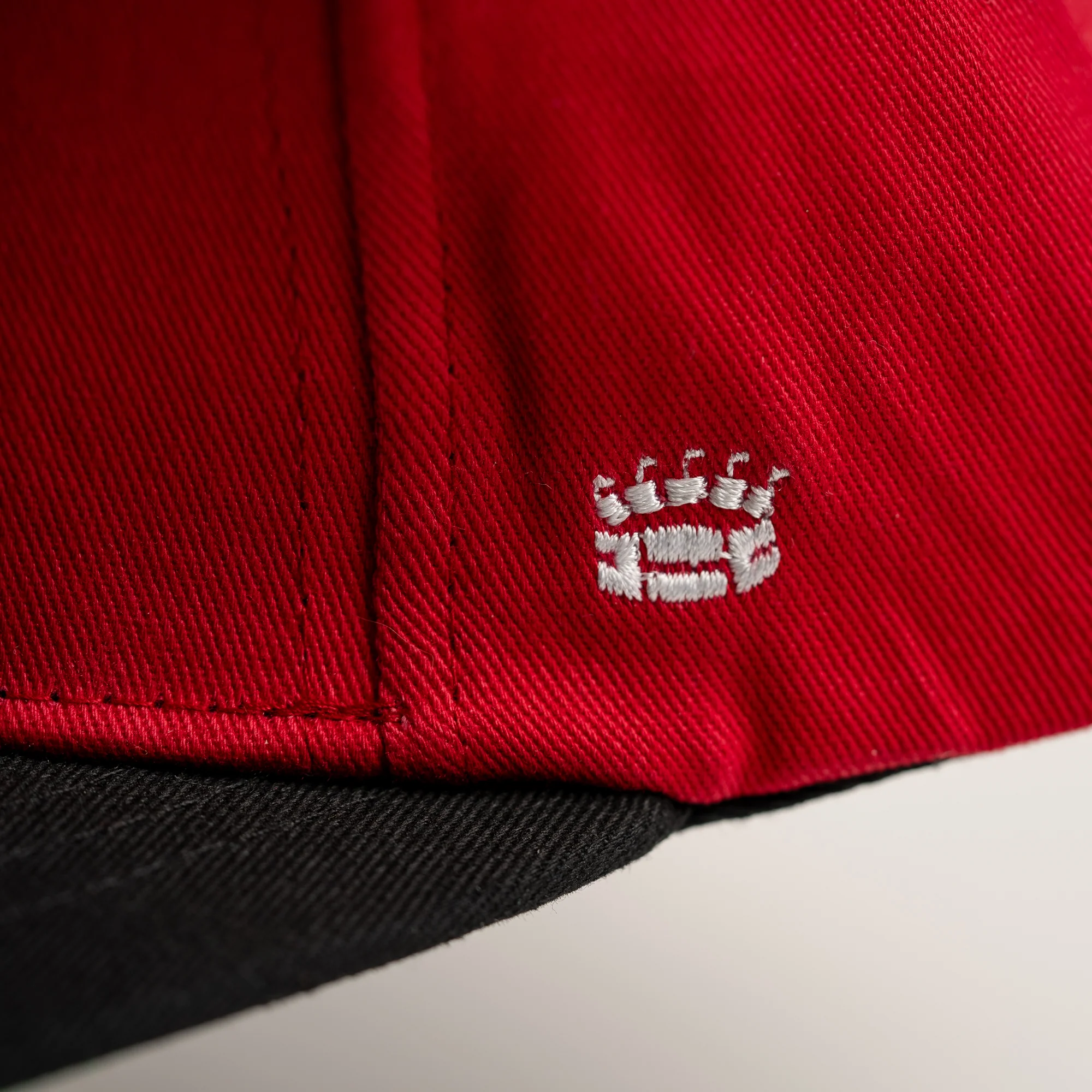 IU Basketball "Hurryin' Hoosiers" Retro Snapback Hat - Image 5