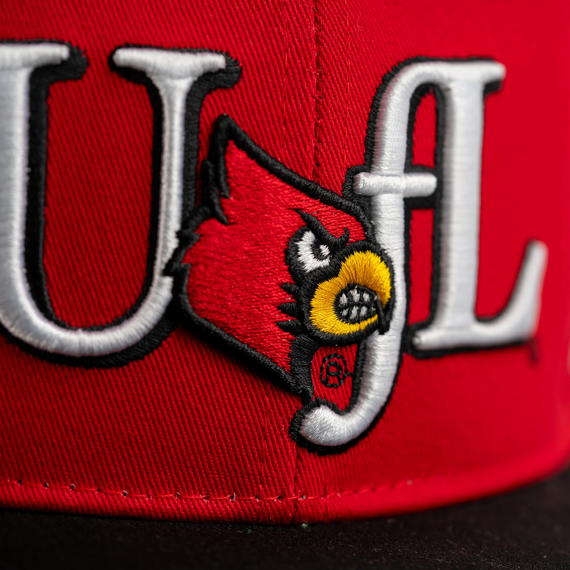 Louisville Cardinals Retro U of L Snapback Hat - Image 4