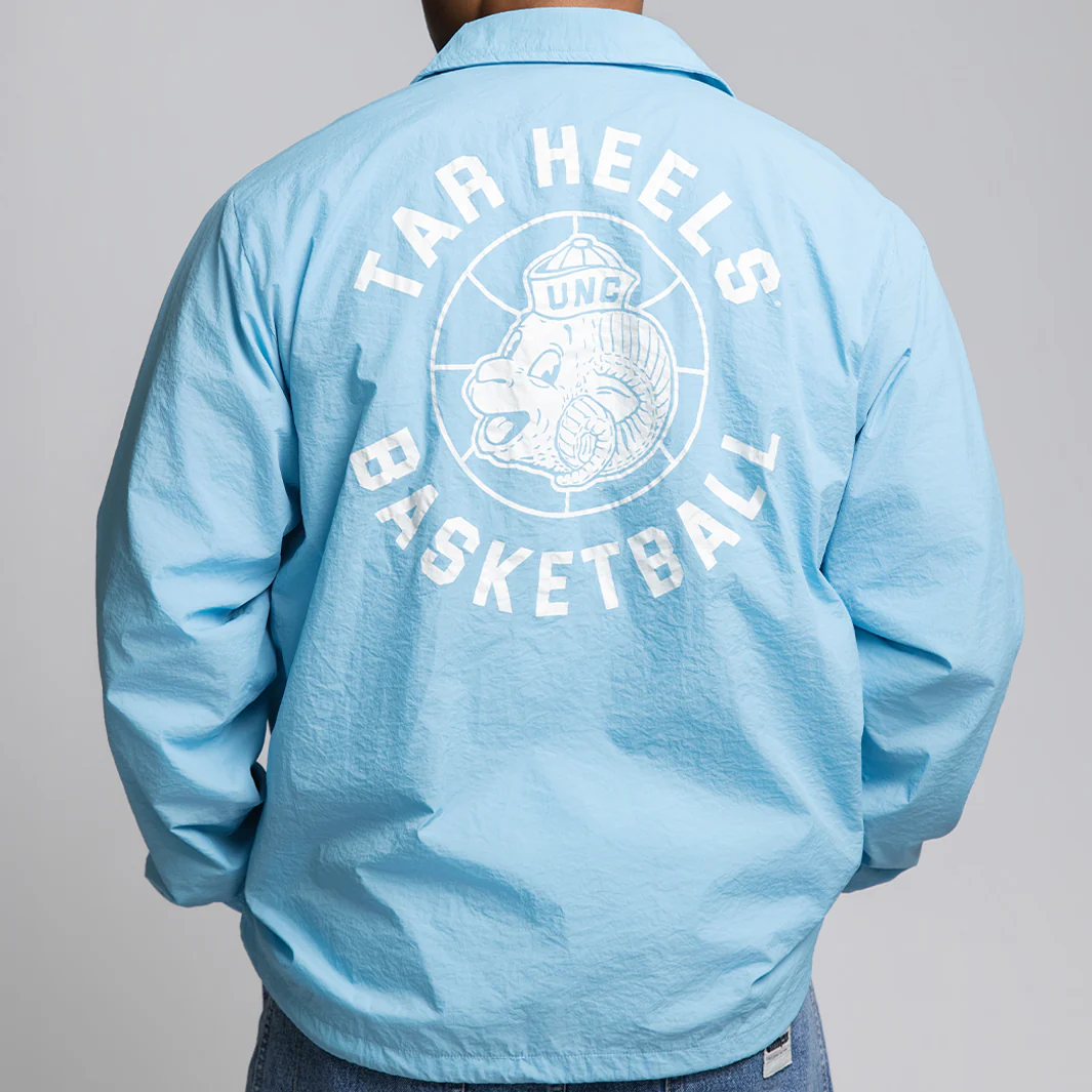 North Carolina Tar Heels Basketball 1970s Coaches Jacket - Image 5